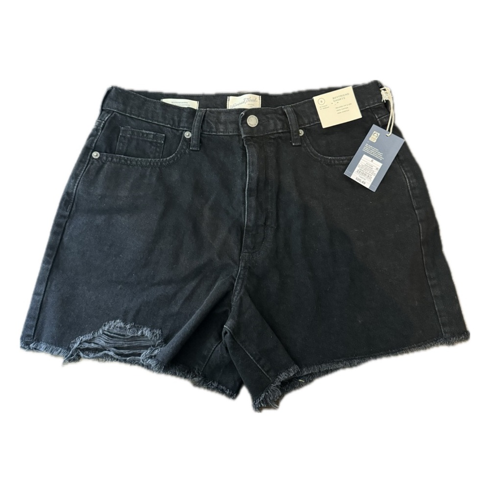Brand New Universal Thread Boyfriend Shorts - Size 8